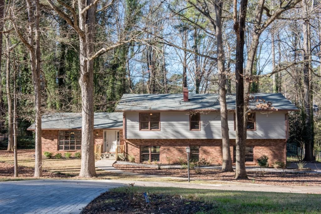 4 bedroom single family residence sold at 1957 Gunstock Drive, Stone Mountain, GA 30087