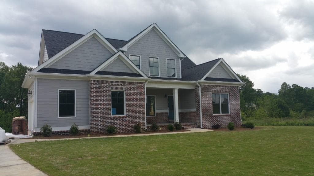 4 bedroom single family residence sold at 5716 Brickhampton Court, Clermont, GA 30527