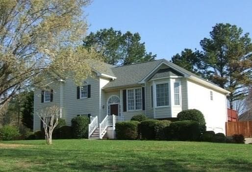 4 bedroom, 2,382 sq ft single family residence sold at 8250 WYNFIELD Drive, Cumming, GA 30040