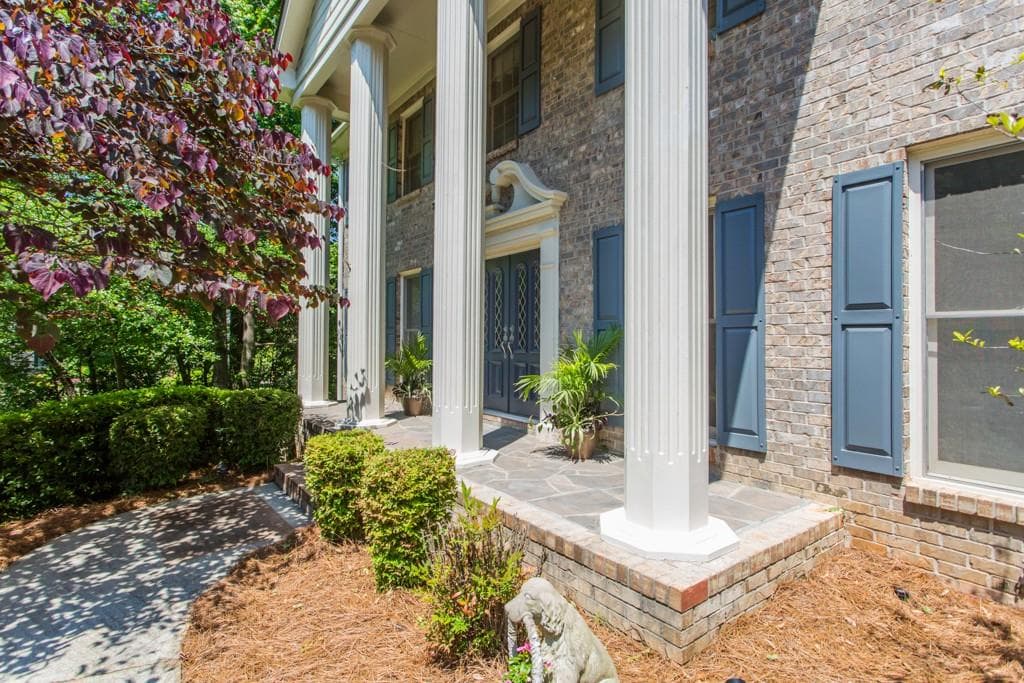 1694 Durrett Way, Dunwoody, GA 30338 — most recent listing photo