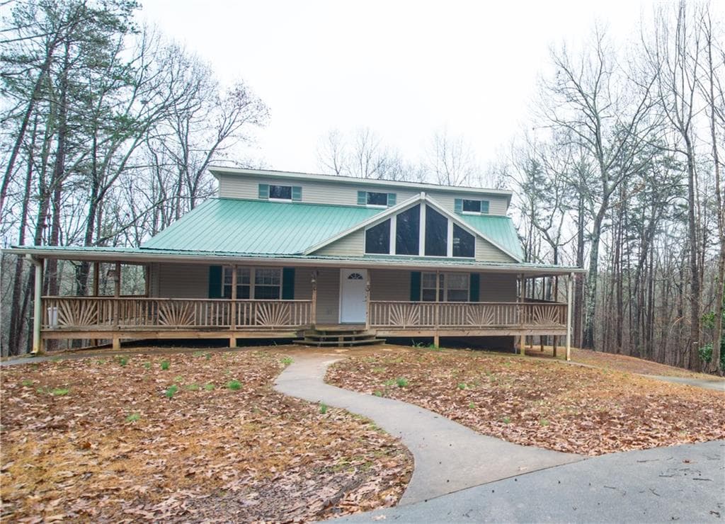 555 Chesterra Drive, Dahlonega, GA 30533 — most recent listing photo