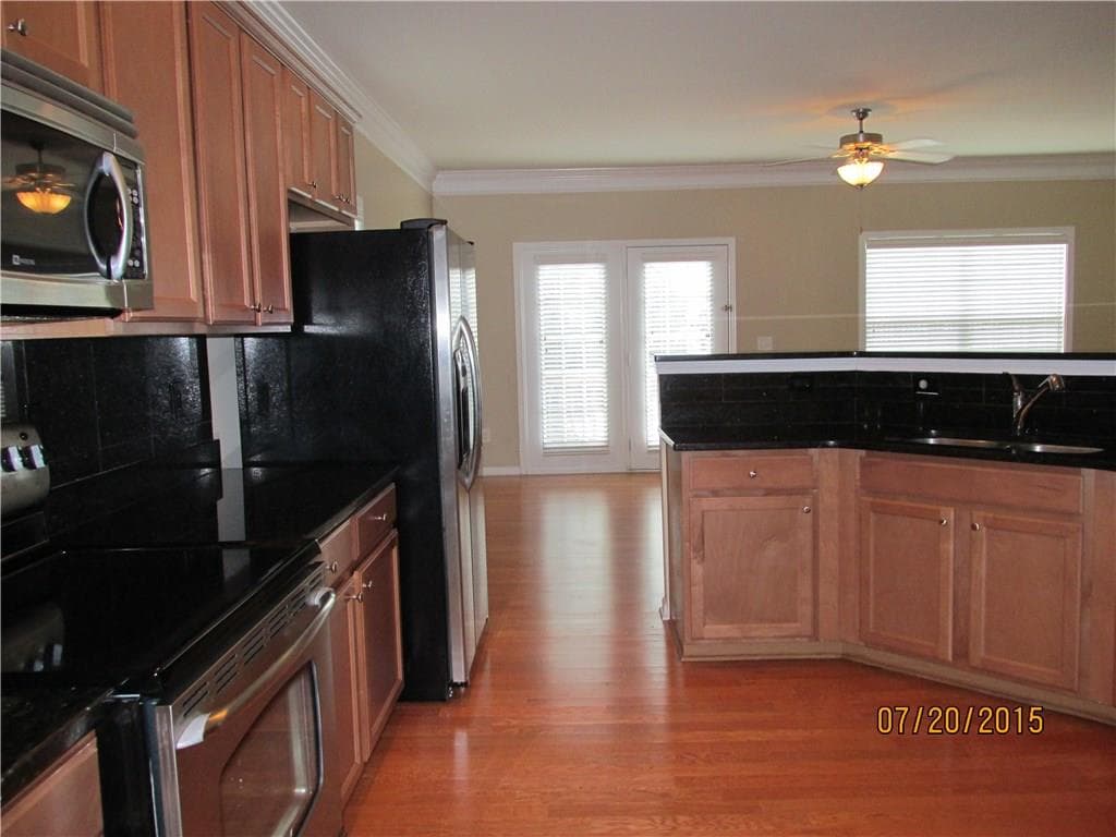 4 bedroom townhouse sold at 2453 Suwanee Pointe, Lawrenceville, GA 30043