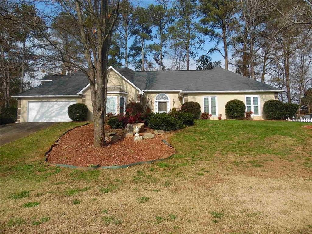185 West Court, Johns Creek, GA 30097 — most recent listing photo