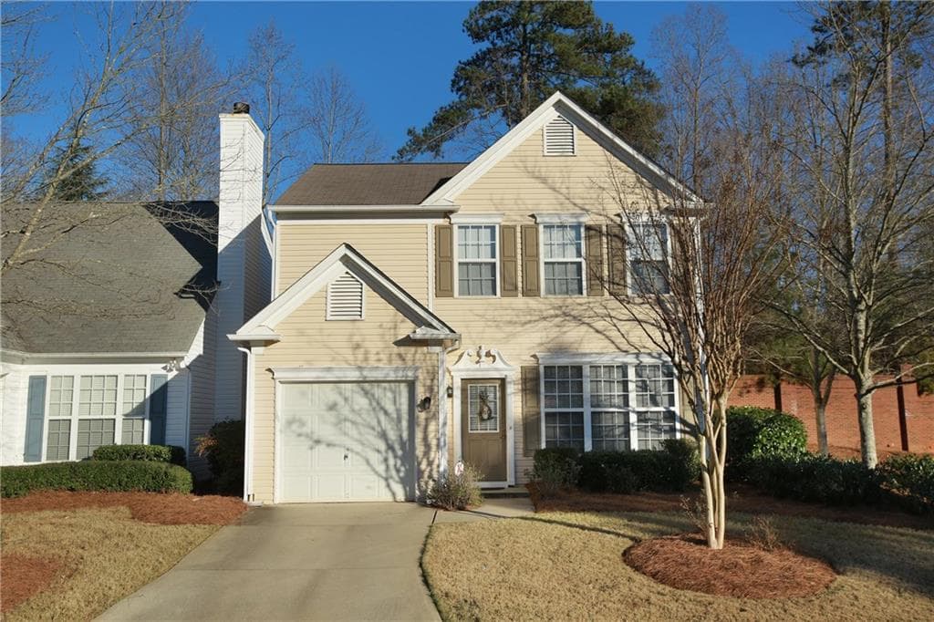 2 bedroom, 1,409 sq ft single family residence sold at 71 Cheshire Drive, Alpharetta, GA 30022
