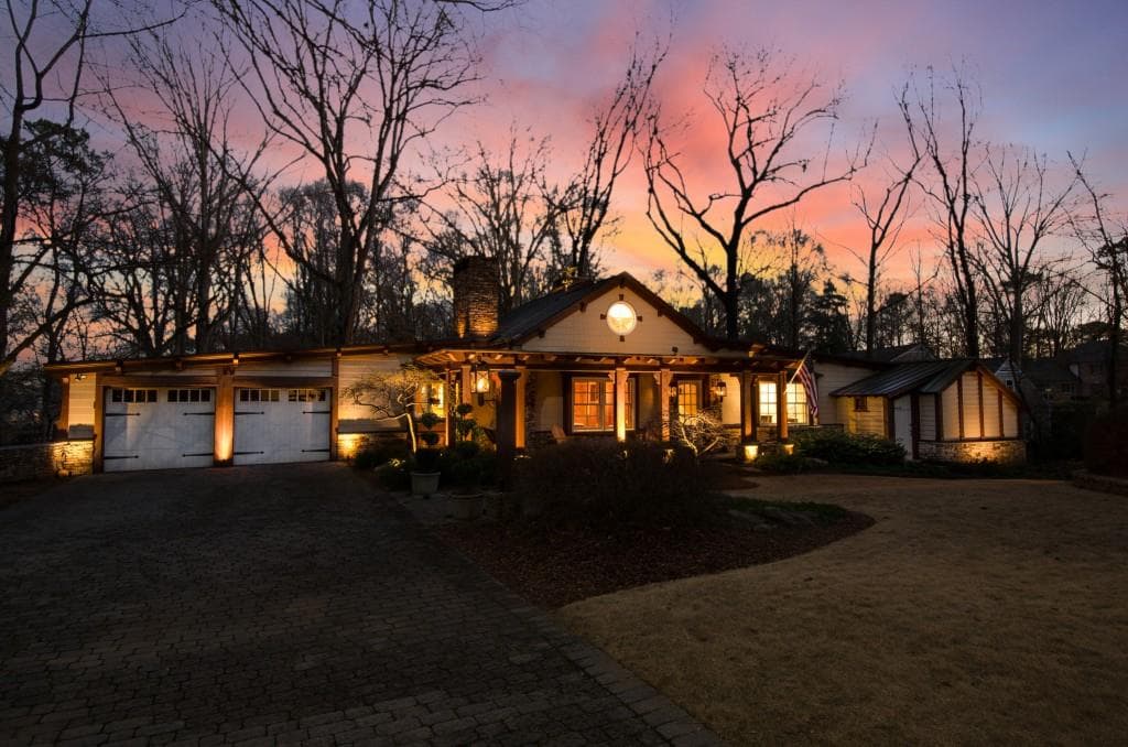 4 bedroom single family residence sold at 4515 Jettridge Drive, Atlanta, GA 30327