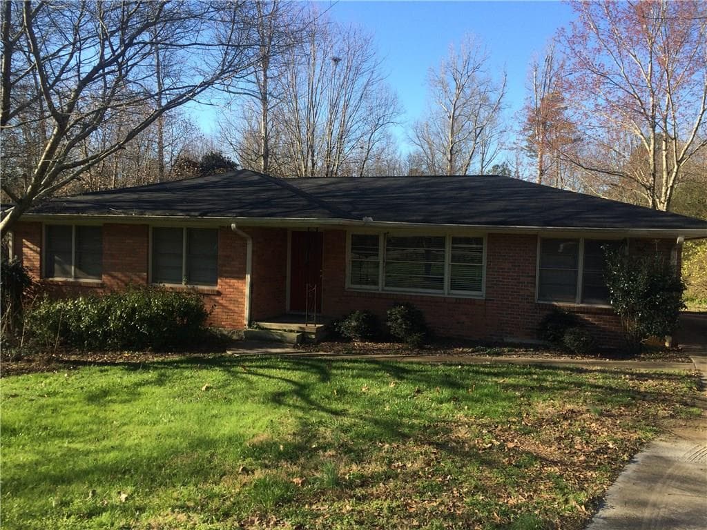3 bedroom, 1,498 sq ft single family residence sold at 5124 Tilly Mill Road, Atlanta, GA 30338
