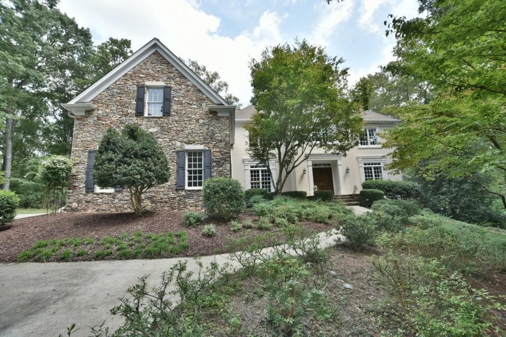 10565 Montclair Way, Johns Creek, GA 30097 — most recent listing photo