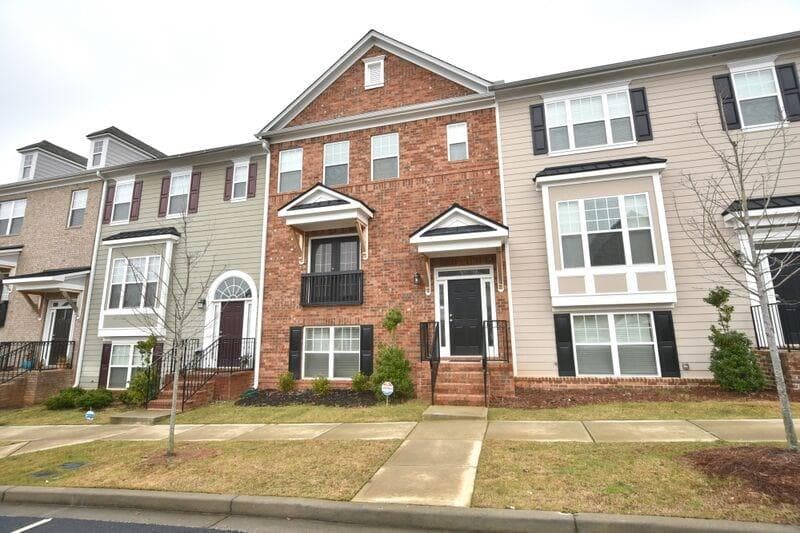 1267 Park Pass Way, Suwanee, GA 30024 — most recent listing photo