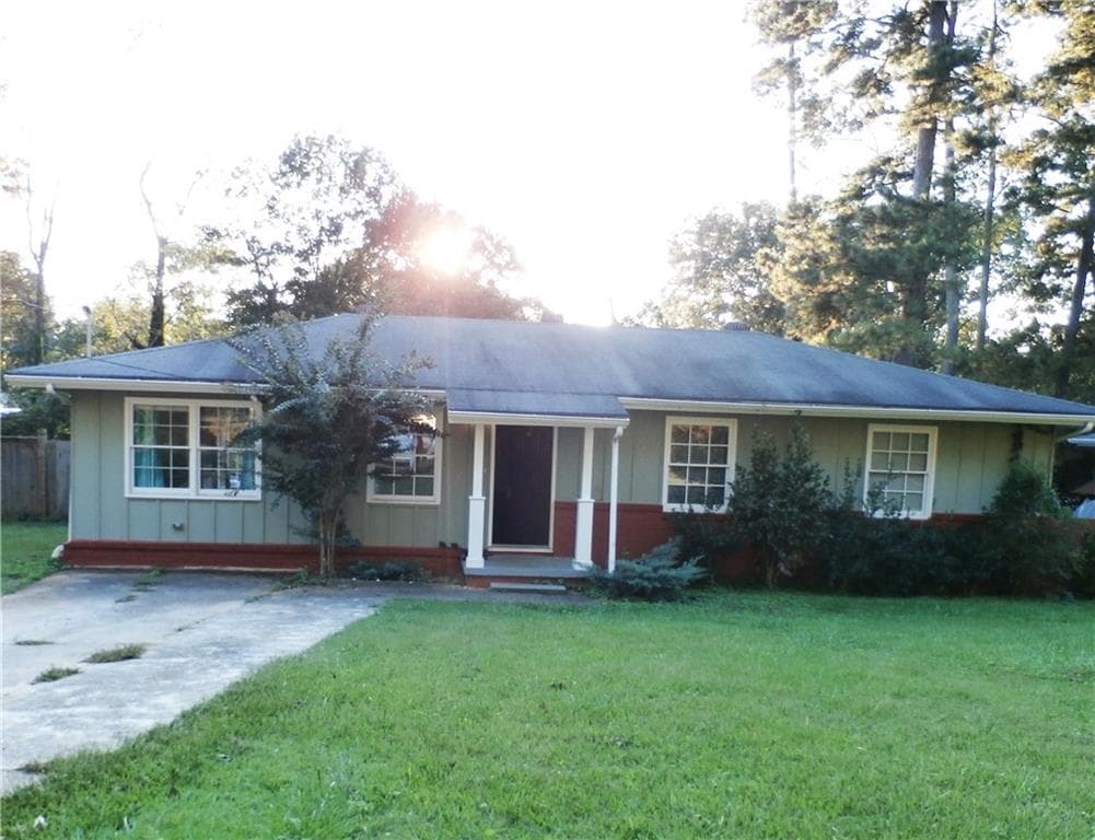 842 Verona Drive, Clarkston, GA 30021 — most recent listing photo