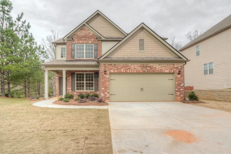 2 Lakeshore Parkway, Newnan, GA 30263 — most recent listing photo