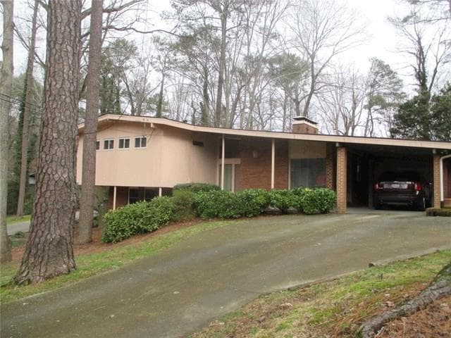 3 bedroom, 2,332 sq ft single family residence sold at 1043 Burton Drive, Atlanta, GA 30329