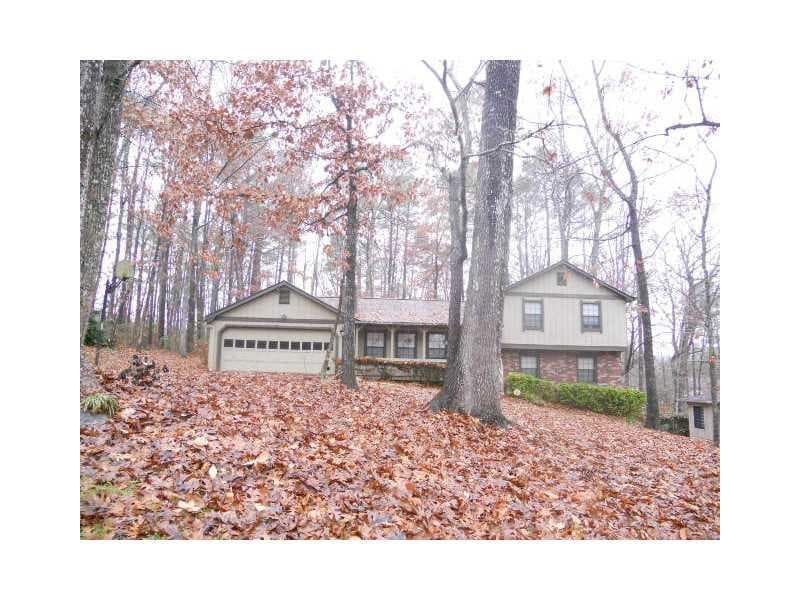 4 bedroom, 1,744 sq ft single family residence sold at 416 Pineburr Lane, Stone Mountain, GA 30087
