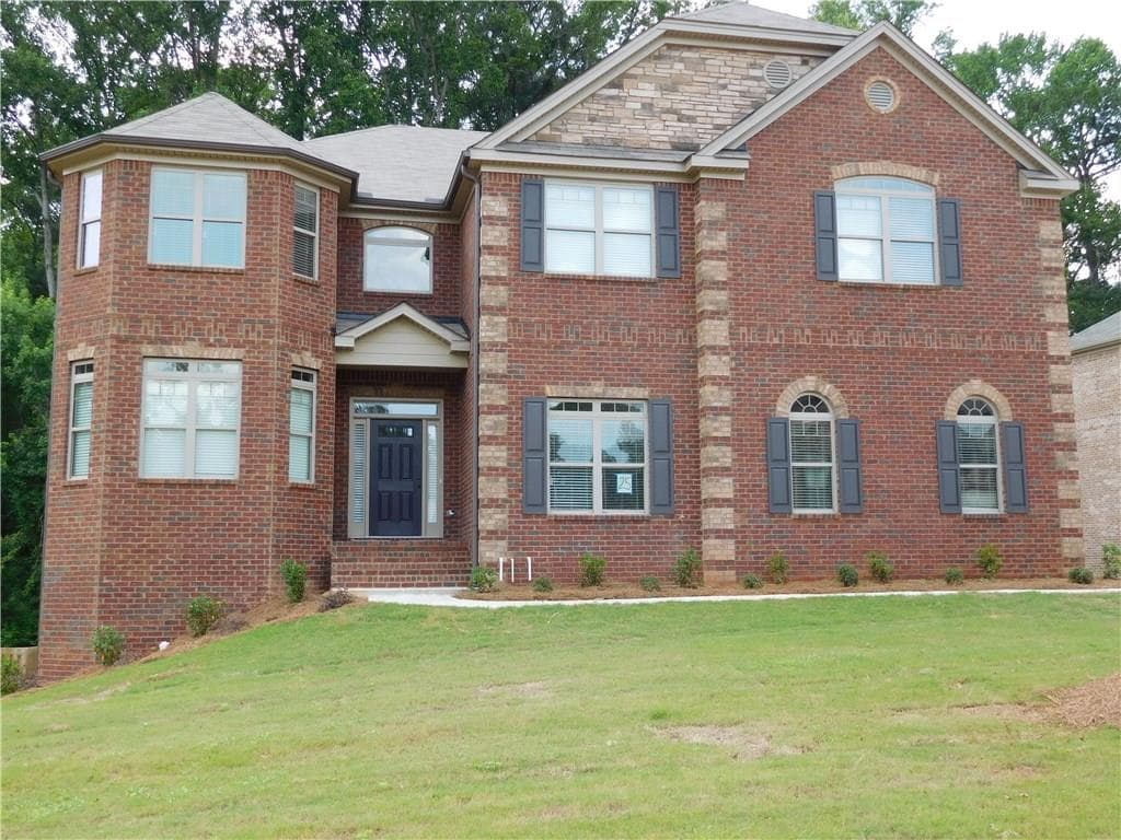 5 bedroom single family residence sold at 2608 Lake Erma Drive, Hampton, GA 30228