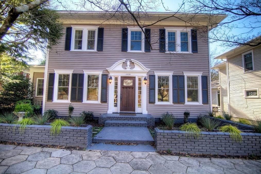 3 bedroom, 1,792 sq ft single family residence sold at 1039 Austin Avenue, Atlanta, GA 30307