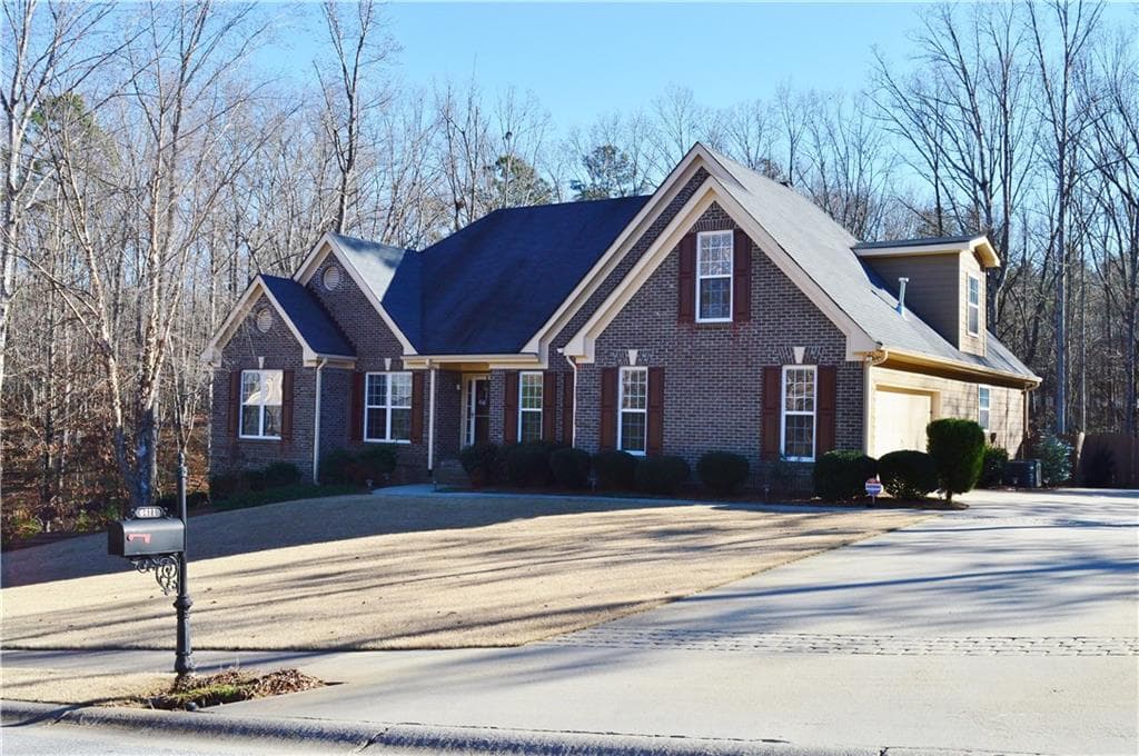 6411 Aarons Way, Flowery Branch, GA 30542 — most recent listing photo