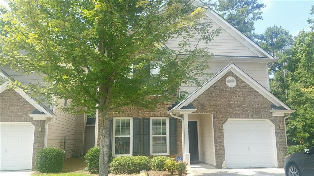 9596 Lakeview Circle, Union City, GA 30291 — most recent listing photo