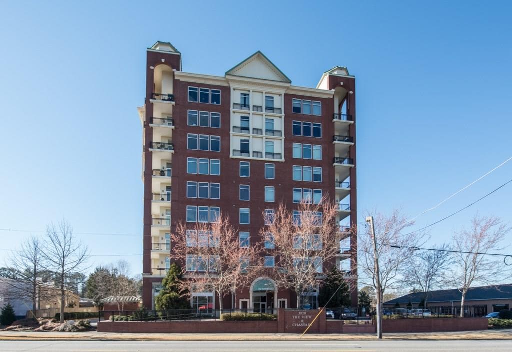 1 bedroom, 964 sq ft condominium sold at 3820 Roswell Road 1014, Atlanta, GA 30342