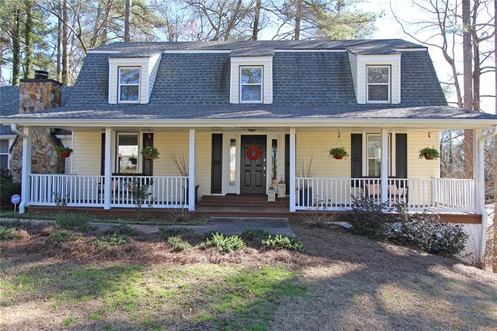 8235 Riverbirch Drive, Roswell, GA 30076 — most recent listing photo
