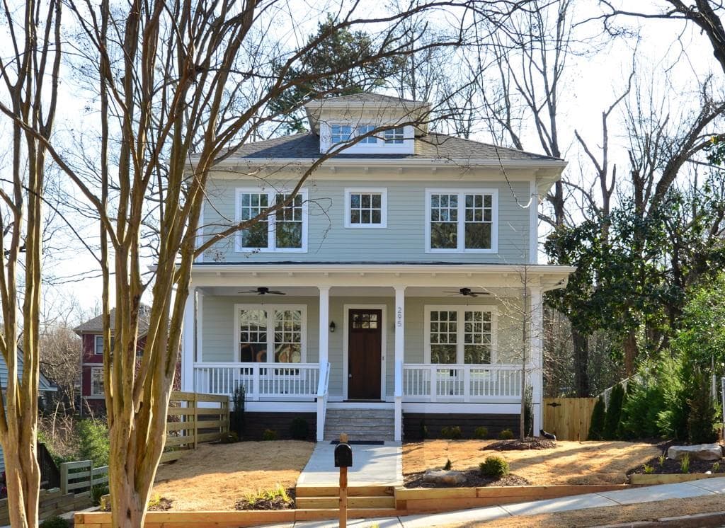 6 bedroom, 4,021 sq ft single family residence sold at 295 Mathews Avenue, Atlanta, GA 30307
