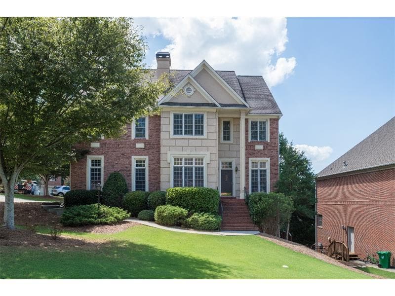 4 bedroom, 3,941 sq ft single family residence sold at 3500 Highgrove Way, Atlanta, GA 30319