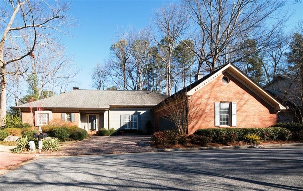 25 Downshire Lane, Decatur, GA 30033 — most recent listing photo