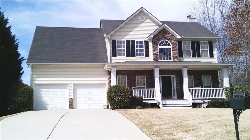 4 bedroom single family residence sold at 33 Glenn Eagles Pointe, Hiram, GA 30141