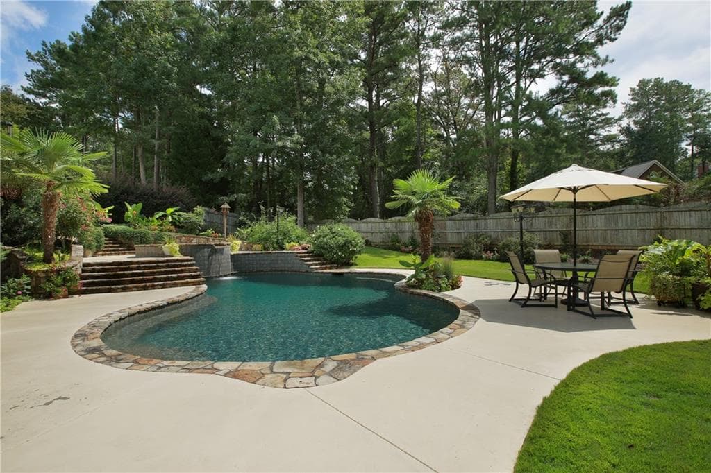 650 Peace Creek Trace, Alpharetta, GA 30005 — most recent listing photo