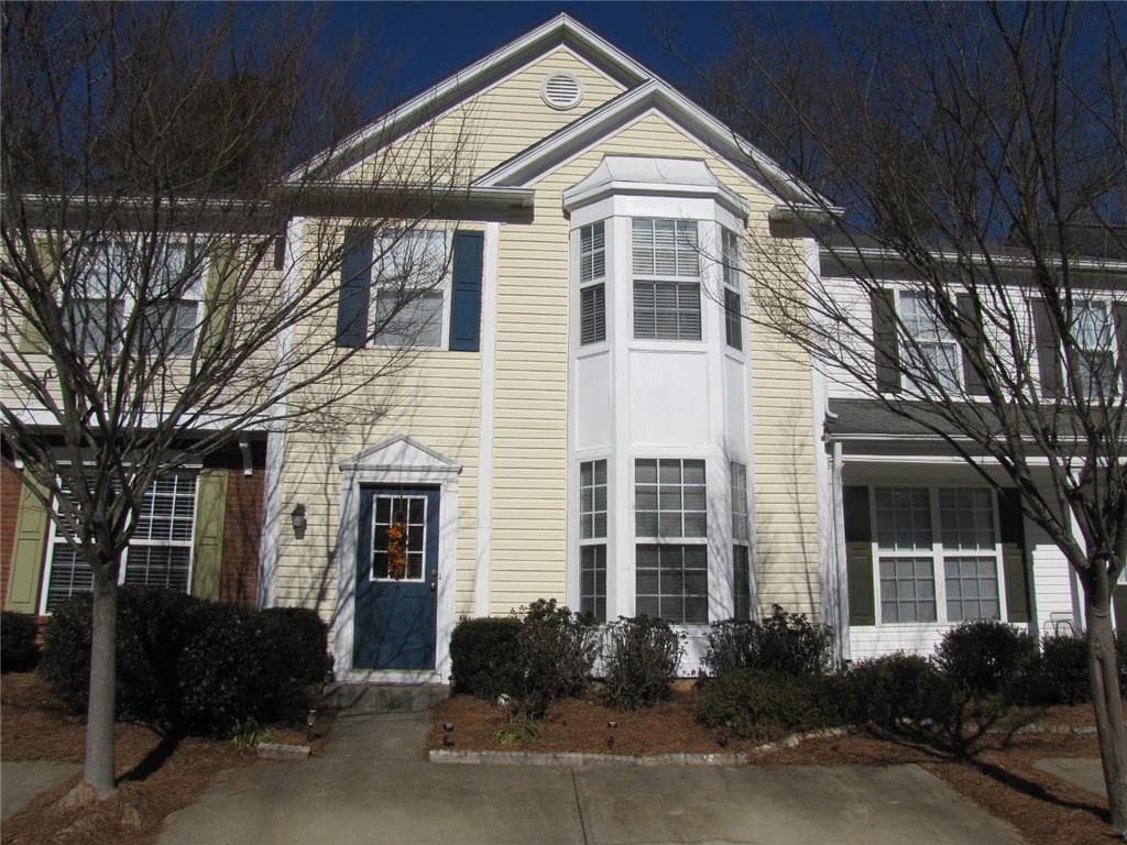 9165 Nesbit Ferry Road 18, Johns Creek, GA 30022 — most recent listing photo
