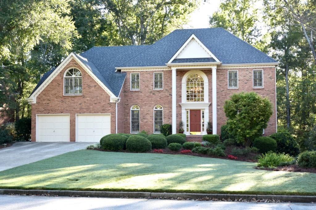 185 Shadowbrook Drive, Roswell, GA 30075 — most recent listing photo