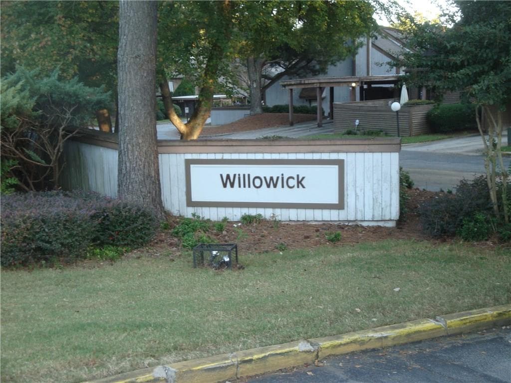21 Willowick Drive, Lithonia, GA 30038 — most recent listing photo