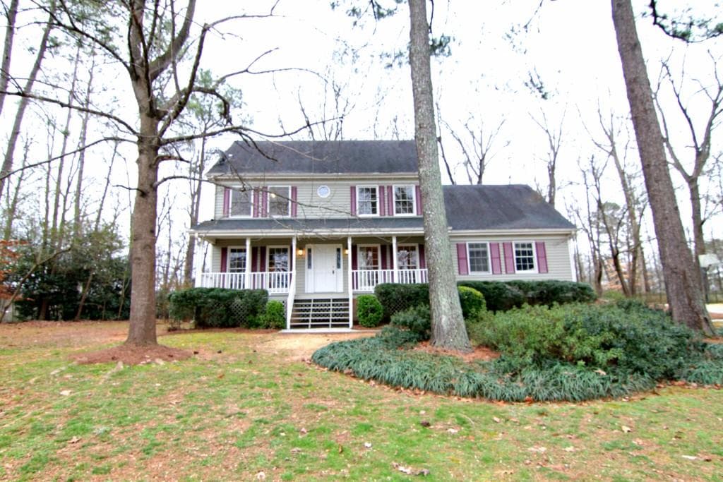 1556 Isham Drive, Lawrenceville, GA 30046 — most recent listing photo