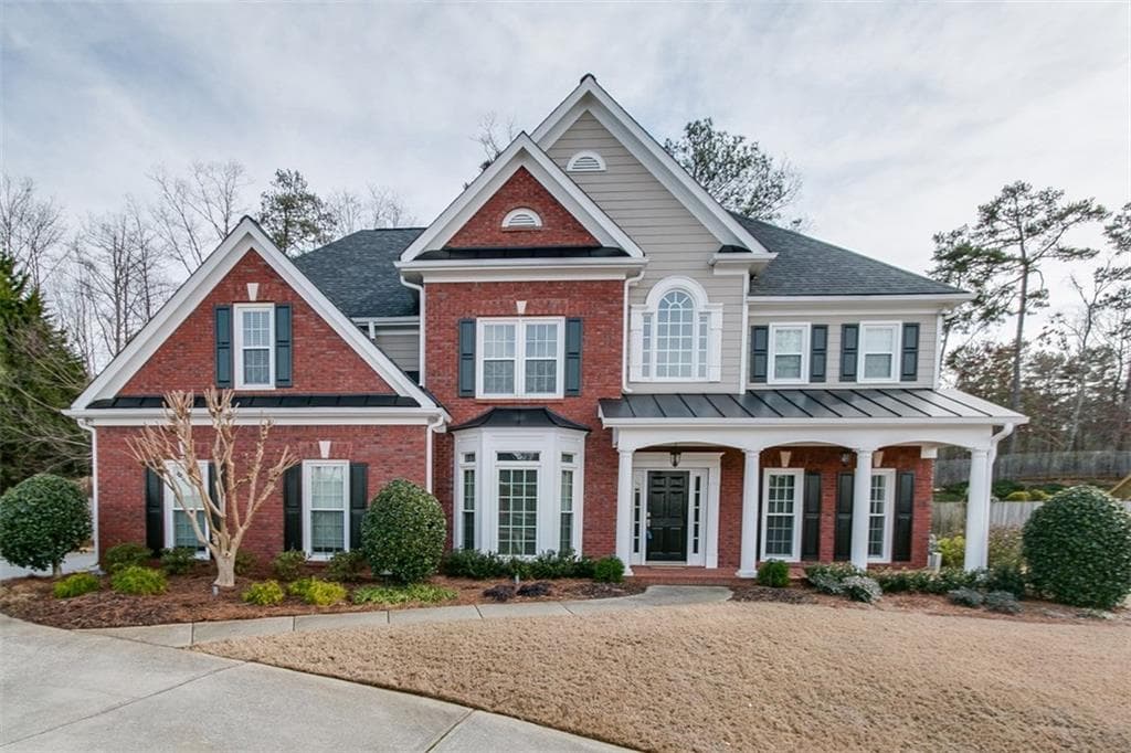 5 bedroom, 2,906 sq ft single family residence sold at 835 Sentry Ridge Crossing, Suwanee, GA 30024