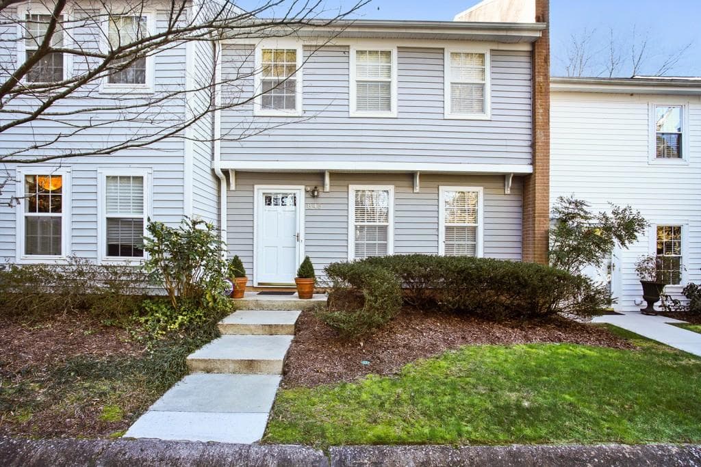 845 Heritage Square, Decatur, GA 30033 — most recent listing photo