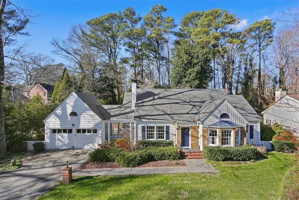 3 bedroom single family residence sold at 3588 Kingsboro Road, Atlanta, GA 30319