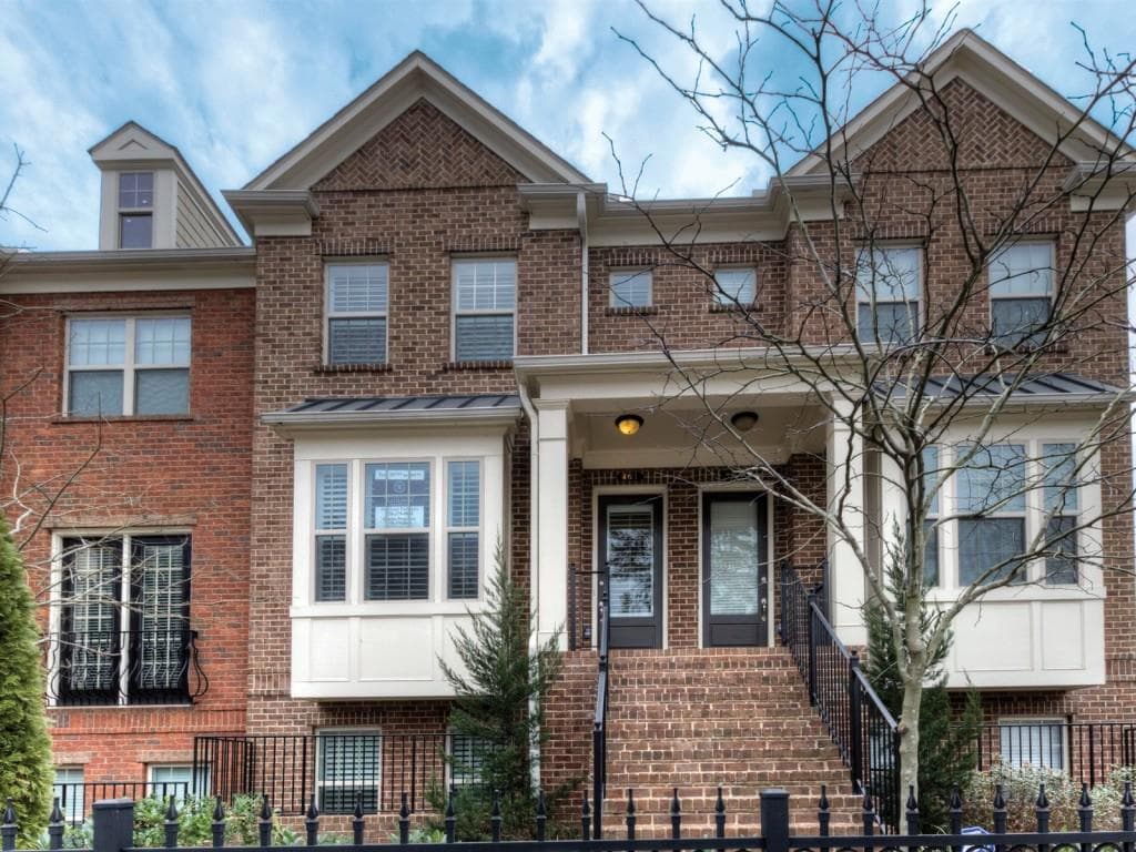 463 Alderwood Street 463, Sandy Springs, GA 30328 — most recent listing photo