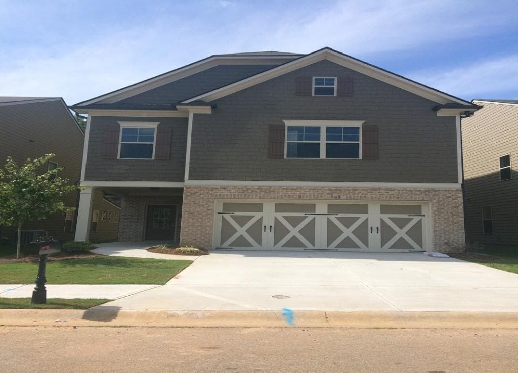 4 bedroom single family residence sold at 5816 Apple Grove Road, Buford, GA 30519