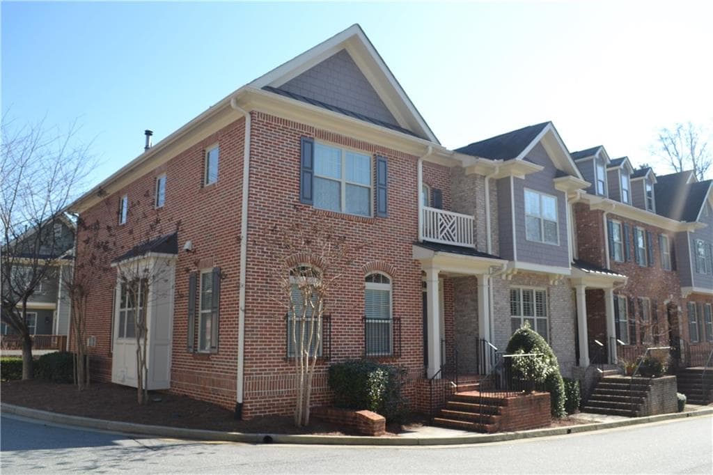10319 Monarch Way, Johns Creek, GA 30022 — most recent listing photo