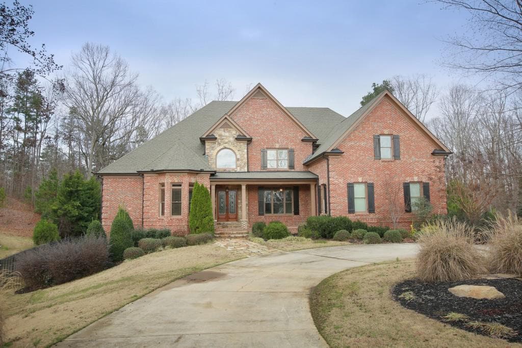 4613 Quailwood Drive, Flowery Branch, GA 30542 — most recent listing photo