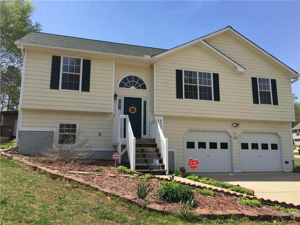 439 Rustin Drive, Dallas, GA 30157 — most recent listing photo