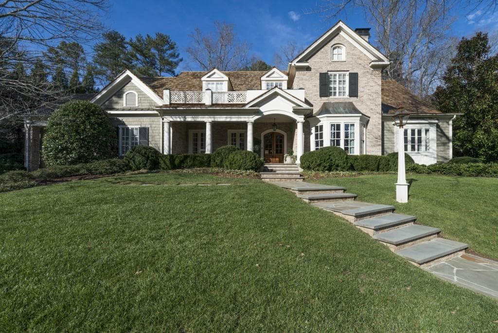 6 bedroom, 9,779 sq ft single family residence sold at 5350 Long Island Drive, Atlanta, GA 30327