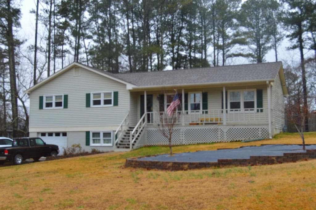 2050 Skyhawk Lane, Acworth, GA 30102 — most recent listing photo