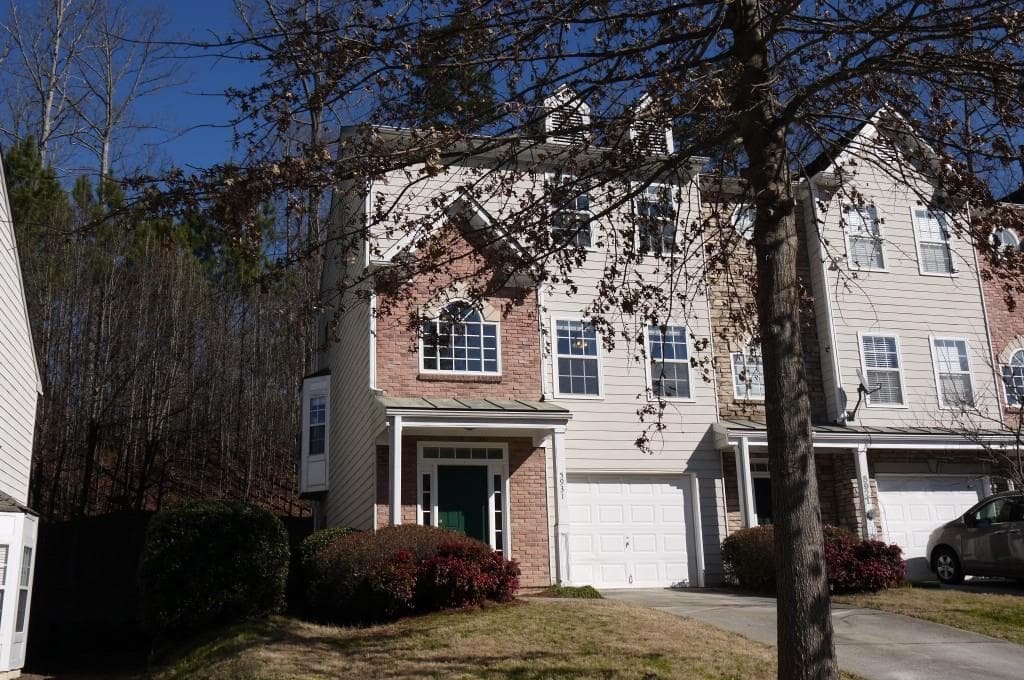 5931 Grovegate Lane 5931, Tucker, GA 30084 — most recent listing photo