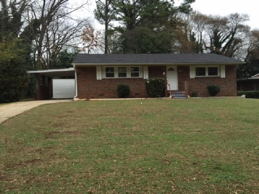 3 bedroom, 1,125 sq ft single family residence sold at 755 Casplan Street, Atlanta, GA 30310