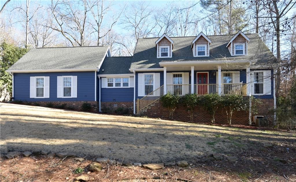 4 bedroom, 3,834 sq ft single family residence sold at 4170 Blackland Drive, Marietta, GA 30067