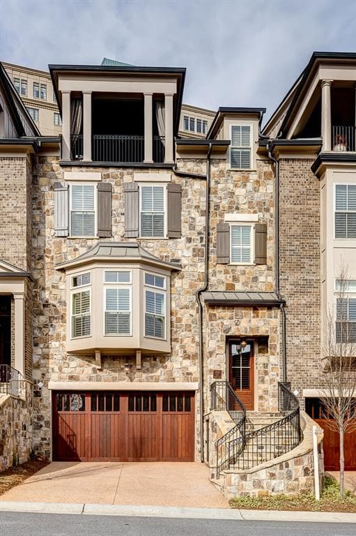 4 bedroom, 3,116 sq ft townhouse sold at 2763 Paces Lookout Lane 2763, Atlanta, GA 30339