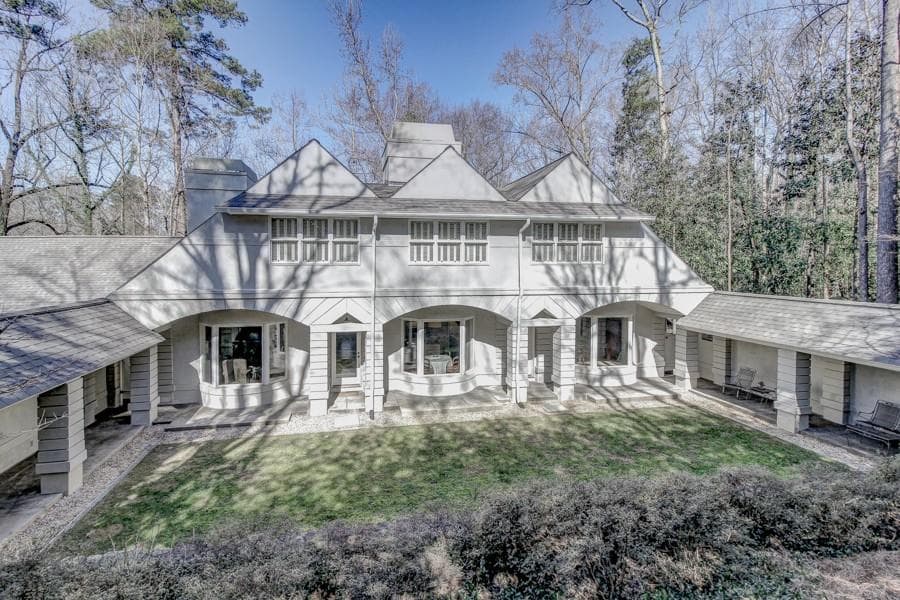 5 bedroom single family residence sold at 7 W Wesley Ridge, Atlanta, GA 30327