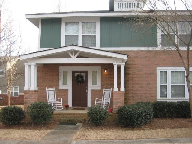 490 Barnett Shoals Road 724, Athens, GA 30605 — most recent listing photo