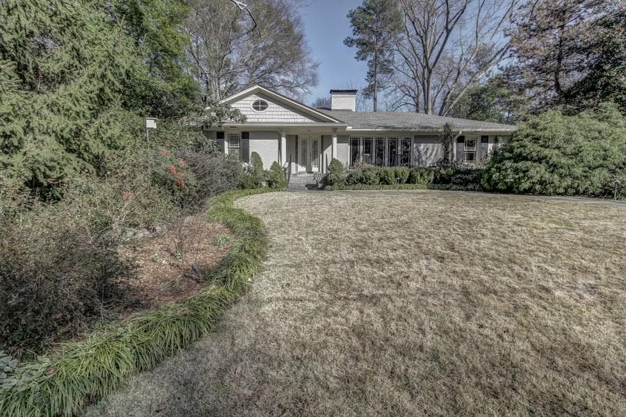 4 bedroom, 3,399 sq ft single family residence sold at 339 Robin Hood Road, Atlanta, GA 30309