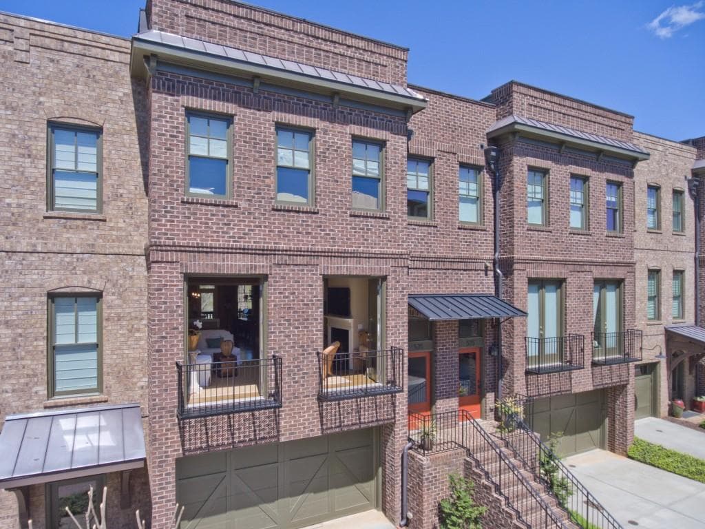 535 Canton Walk 535, Roswell, GA 30075 — most recent listing photo