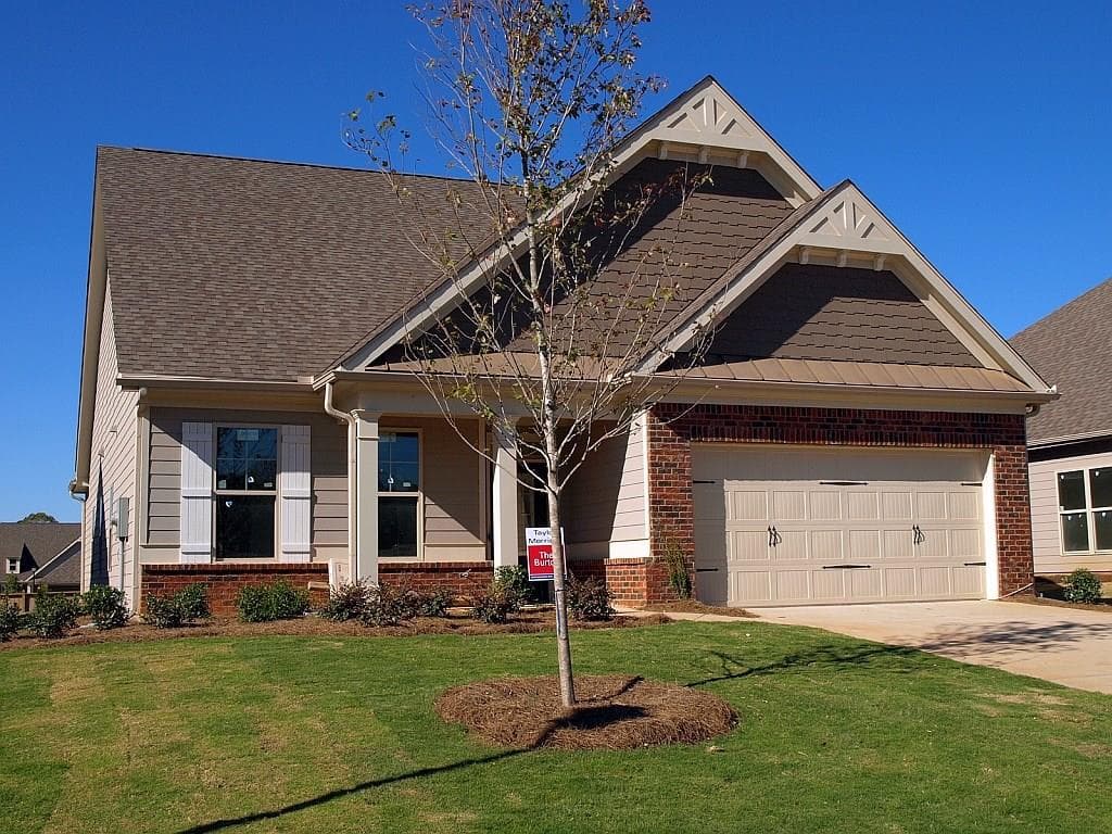 5665 Hammock Way, Cumming, GA 30028 — most recent listing photo